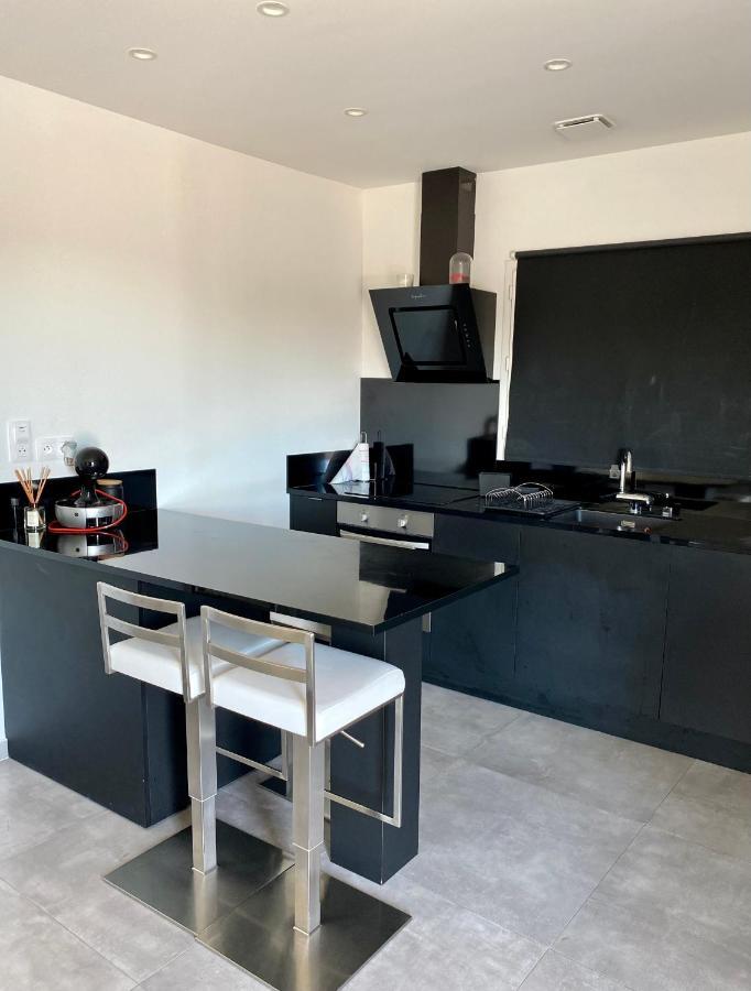 Appartement Rooftop avec piscine Avignon Extérieur photo